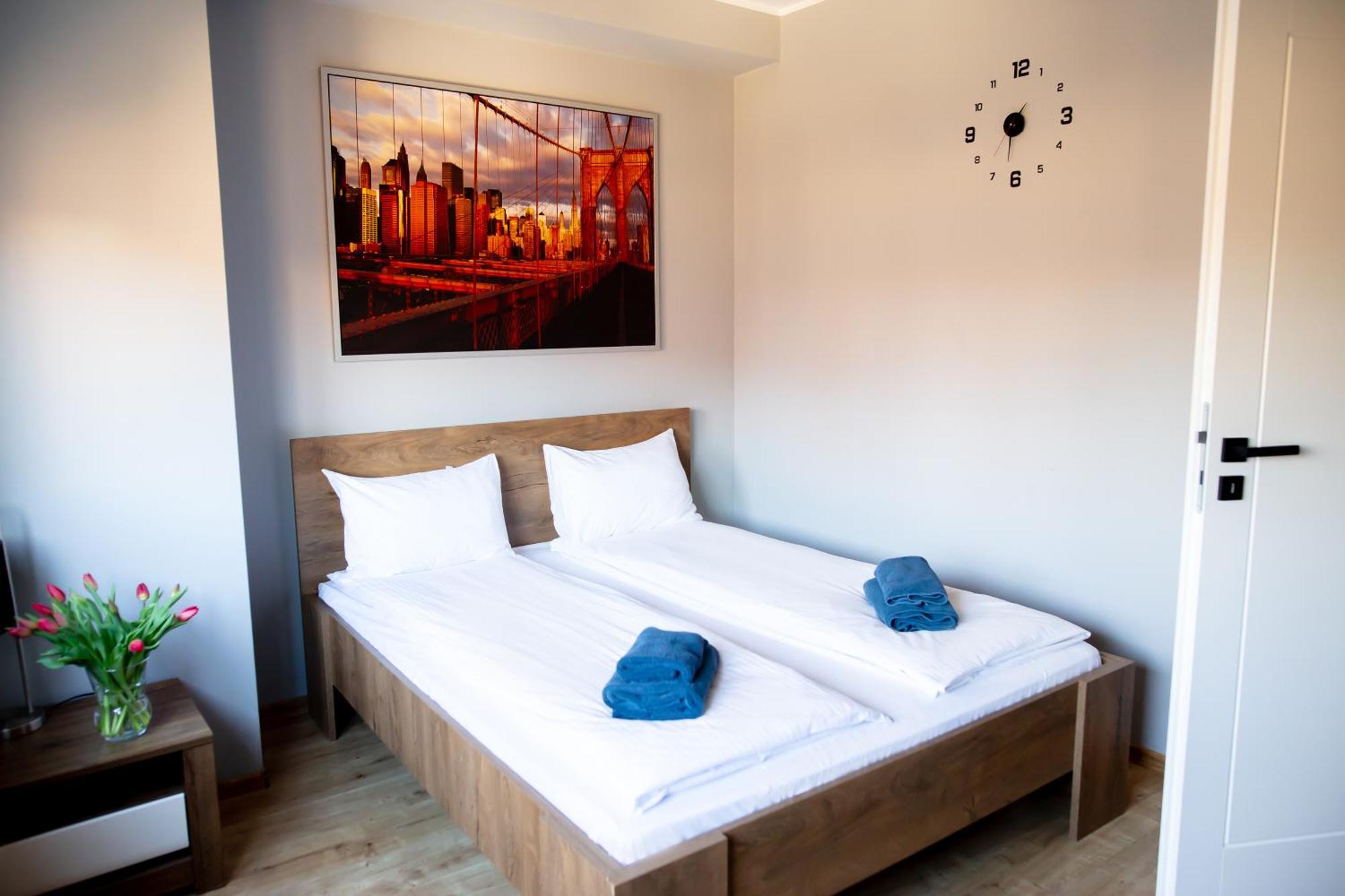 Apartamenty Energo Битом Екстериор снимка