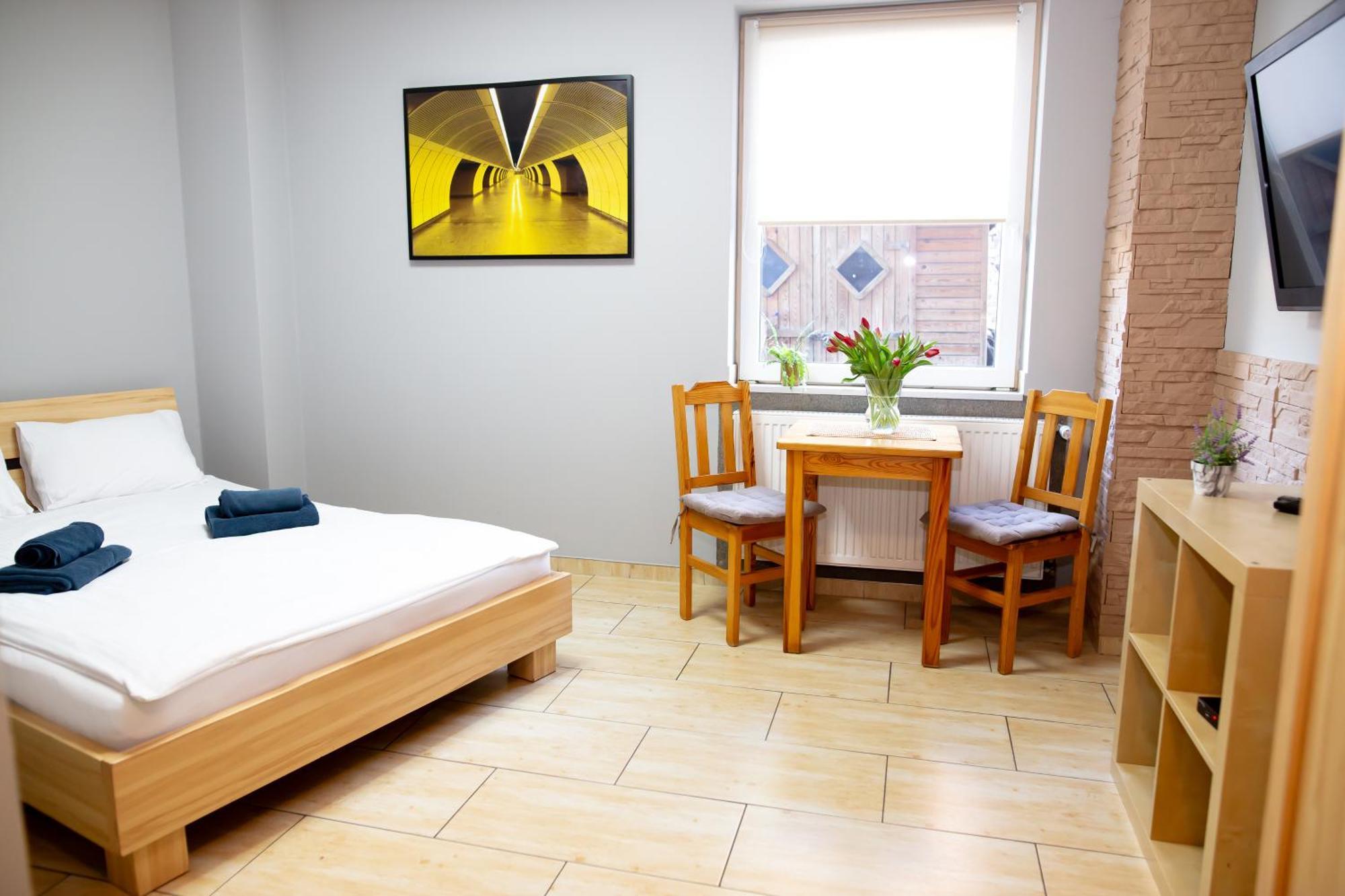 Apartamenty Energo Битом Екстериор снимка