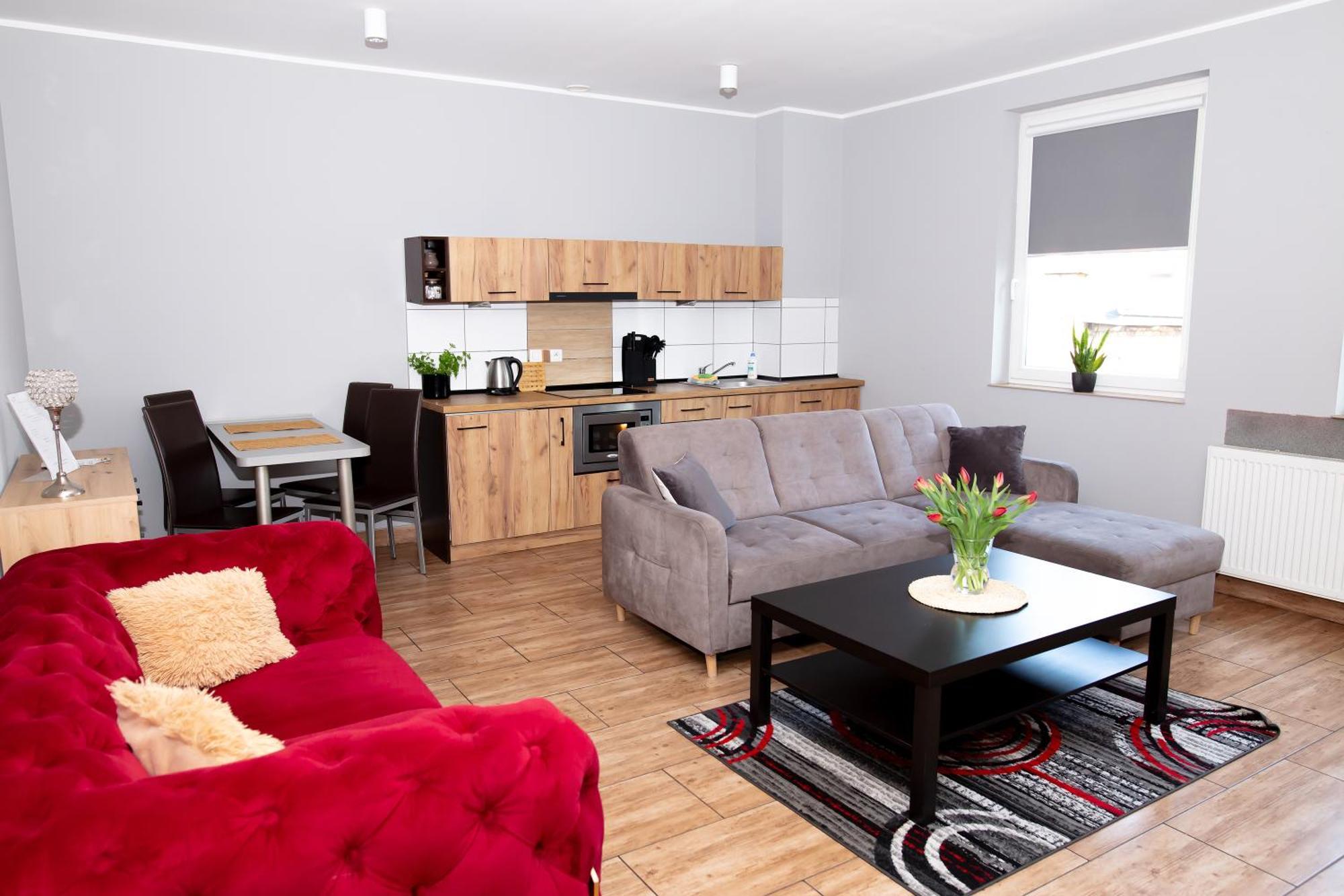 Apartamenty Energo Битом Екстериор снимка