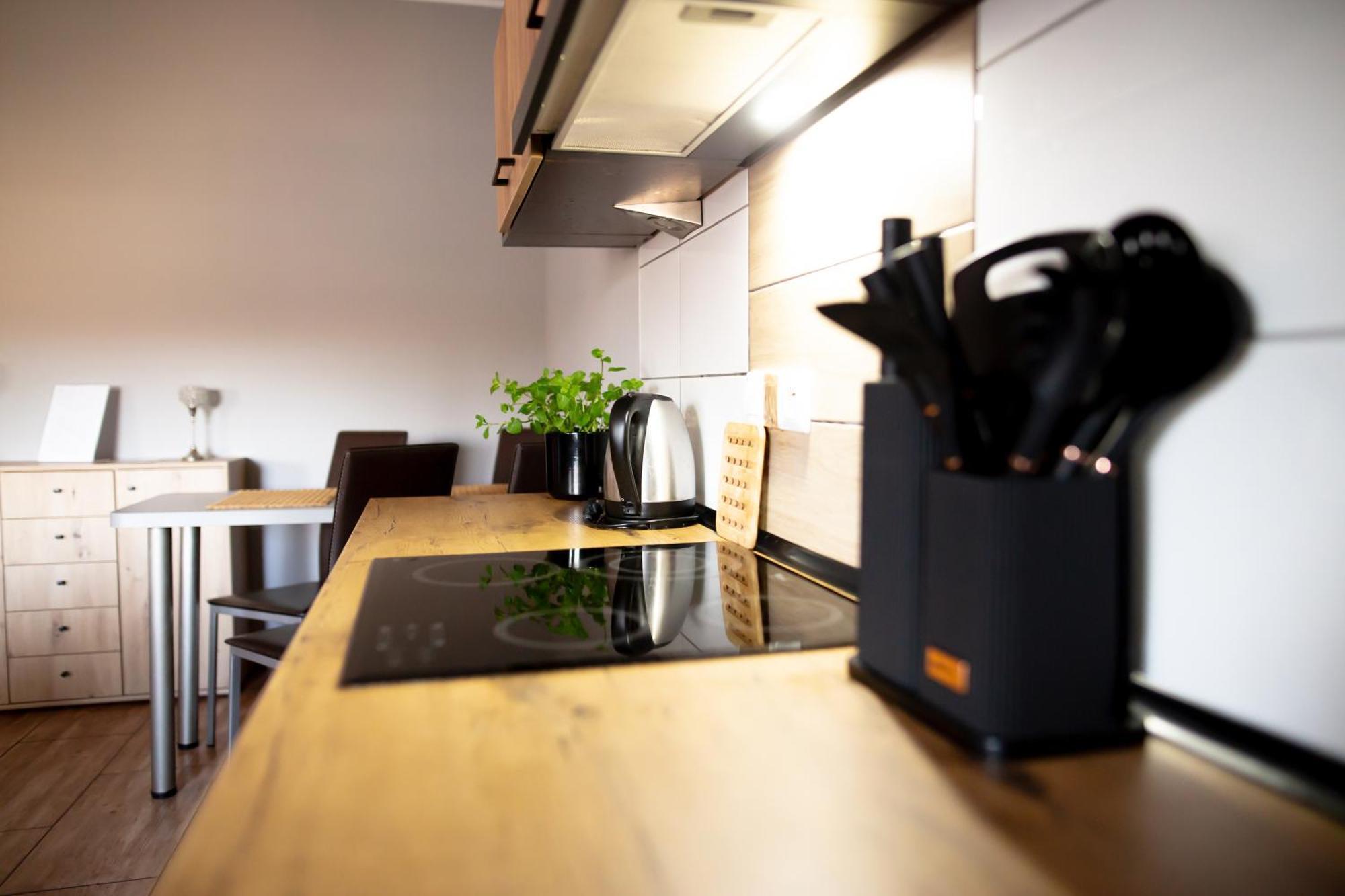 Apartamenty Energo Битом Екстериор снимка